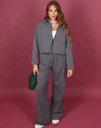 Pantalone grigio con banda laterale
