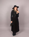 Maglia con spalla scoperta nera