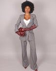 Tailleur gessato con cintura grigio
