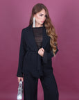 Tailleur con giacca a kimono nero