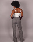 Tailleur gessato con cintura grigio