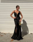 Dress elegant in raso nero