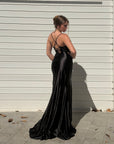 Dress elegant in raso nero