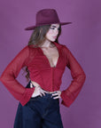 Top crop con bustino bordeaux