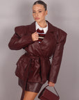 Giacca in pelle con spalline bordeaux