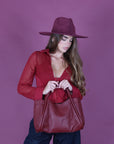 Top crop con bustino bordeaux