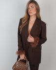 Tailleur con piume Brown