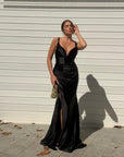 Dress elegant in raso nero