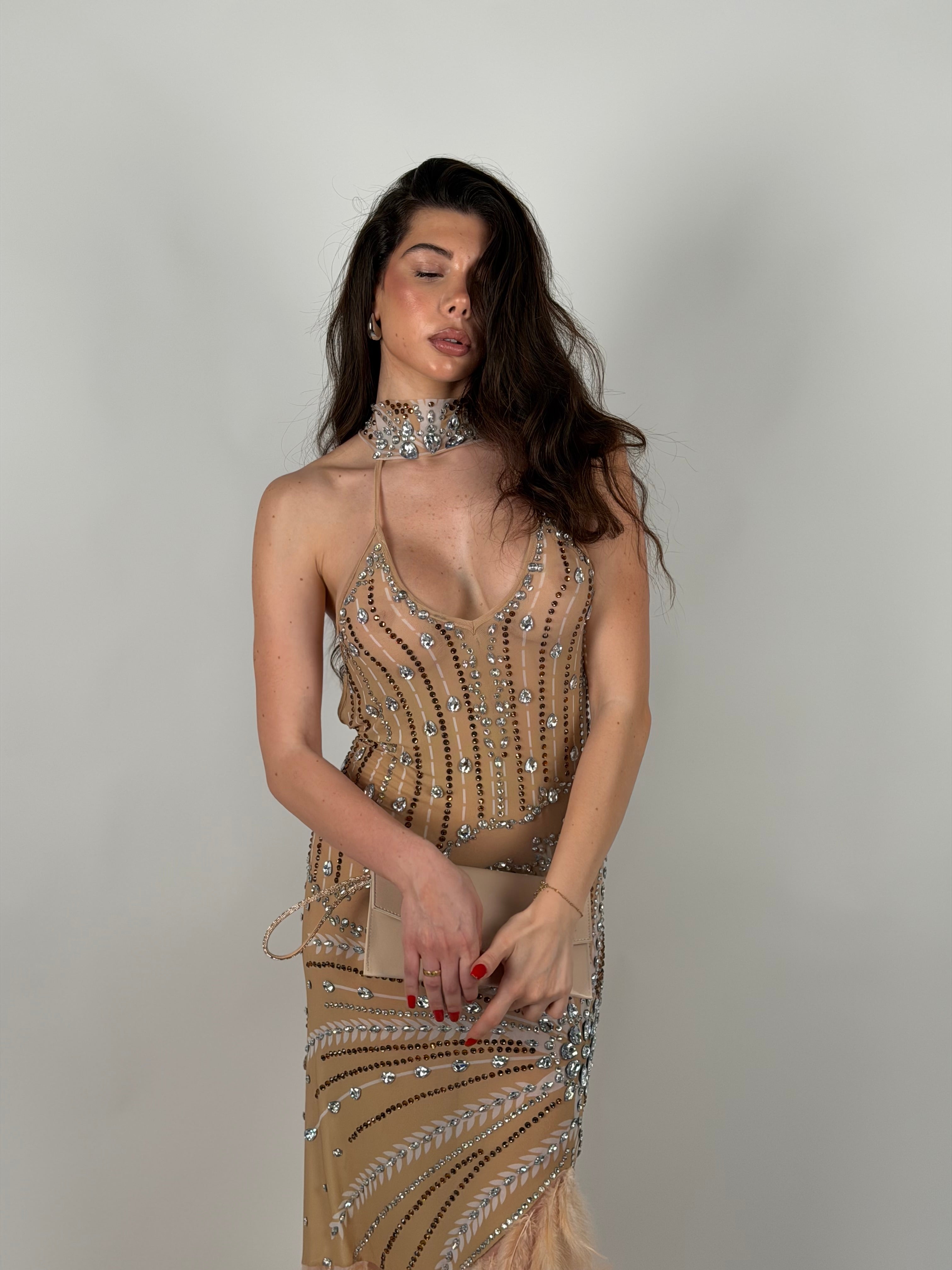 Dress luxury con piume e strass pesca
