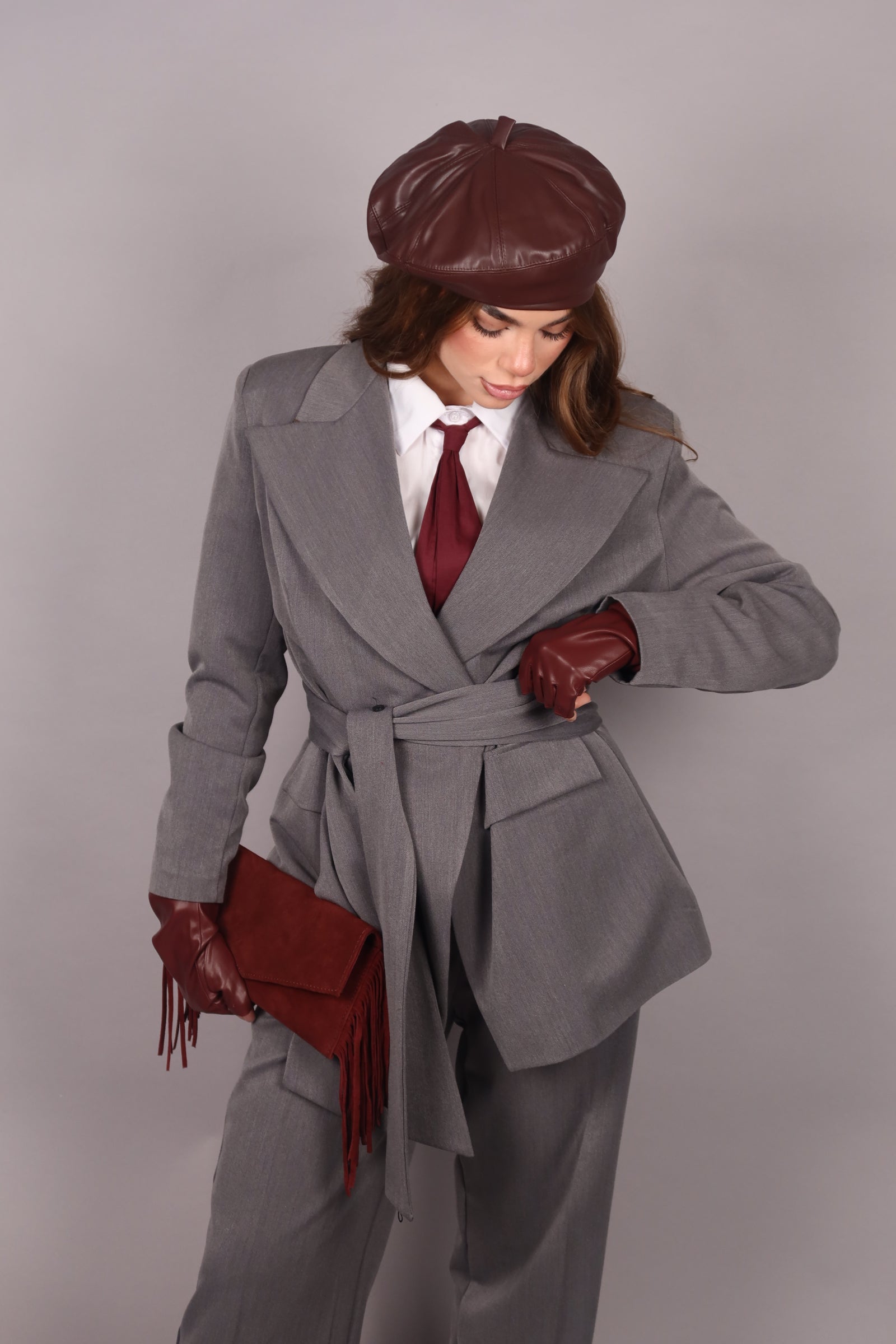 Tailleur giappo grigio