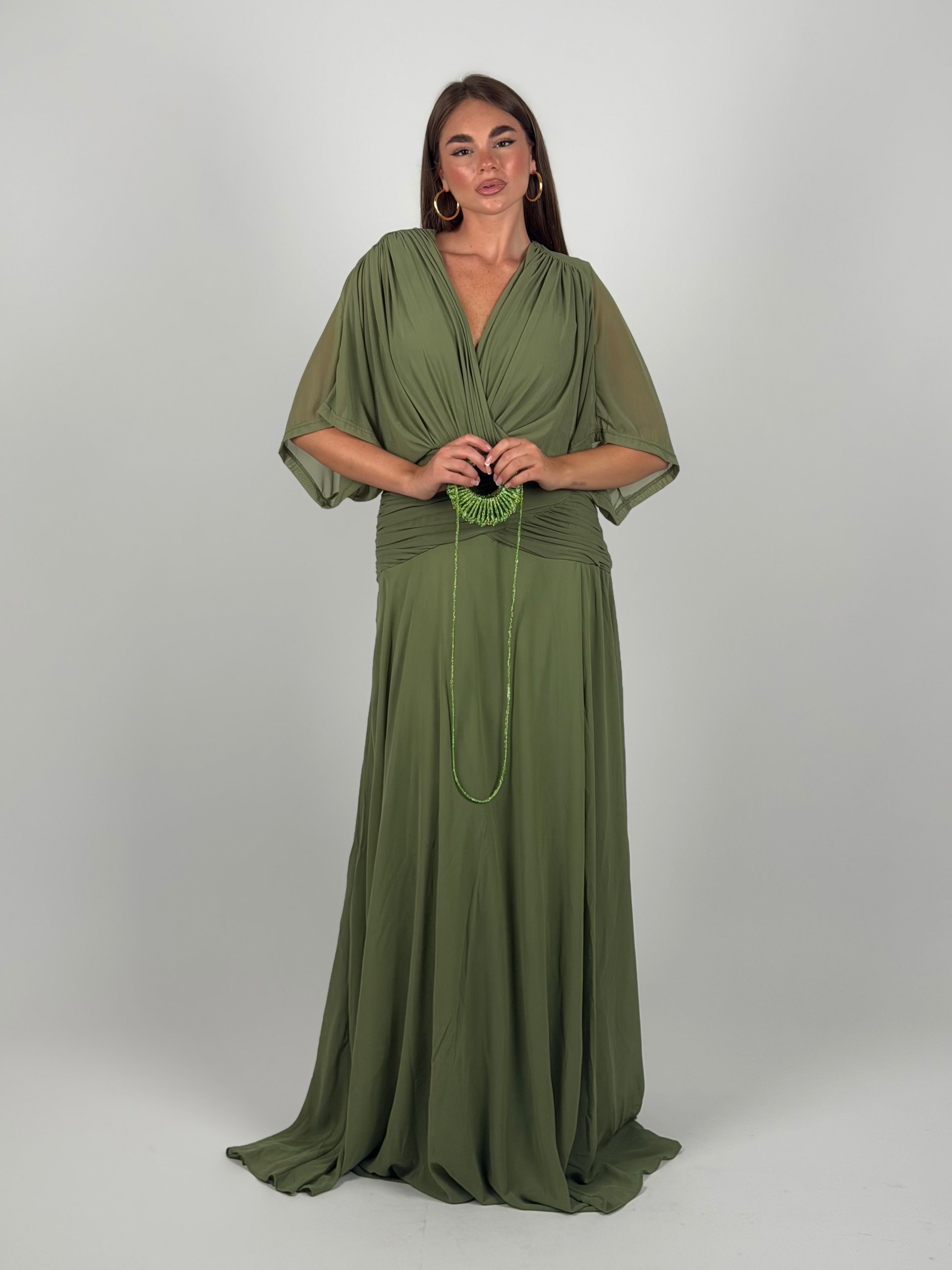 Dress in chiffon curvy verde