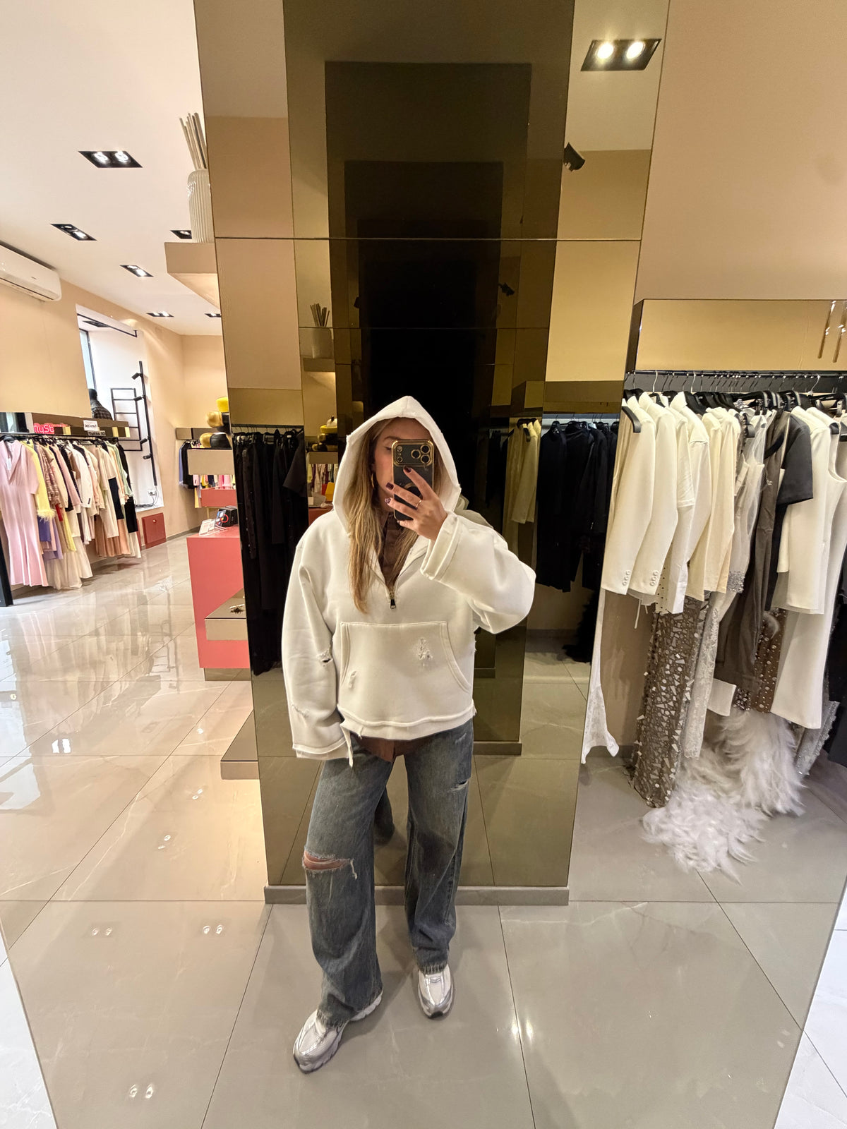 Felpa street style bianca