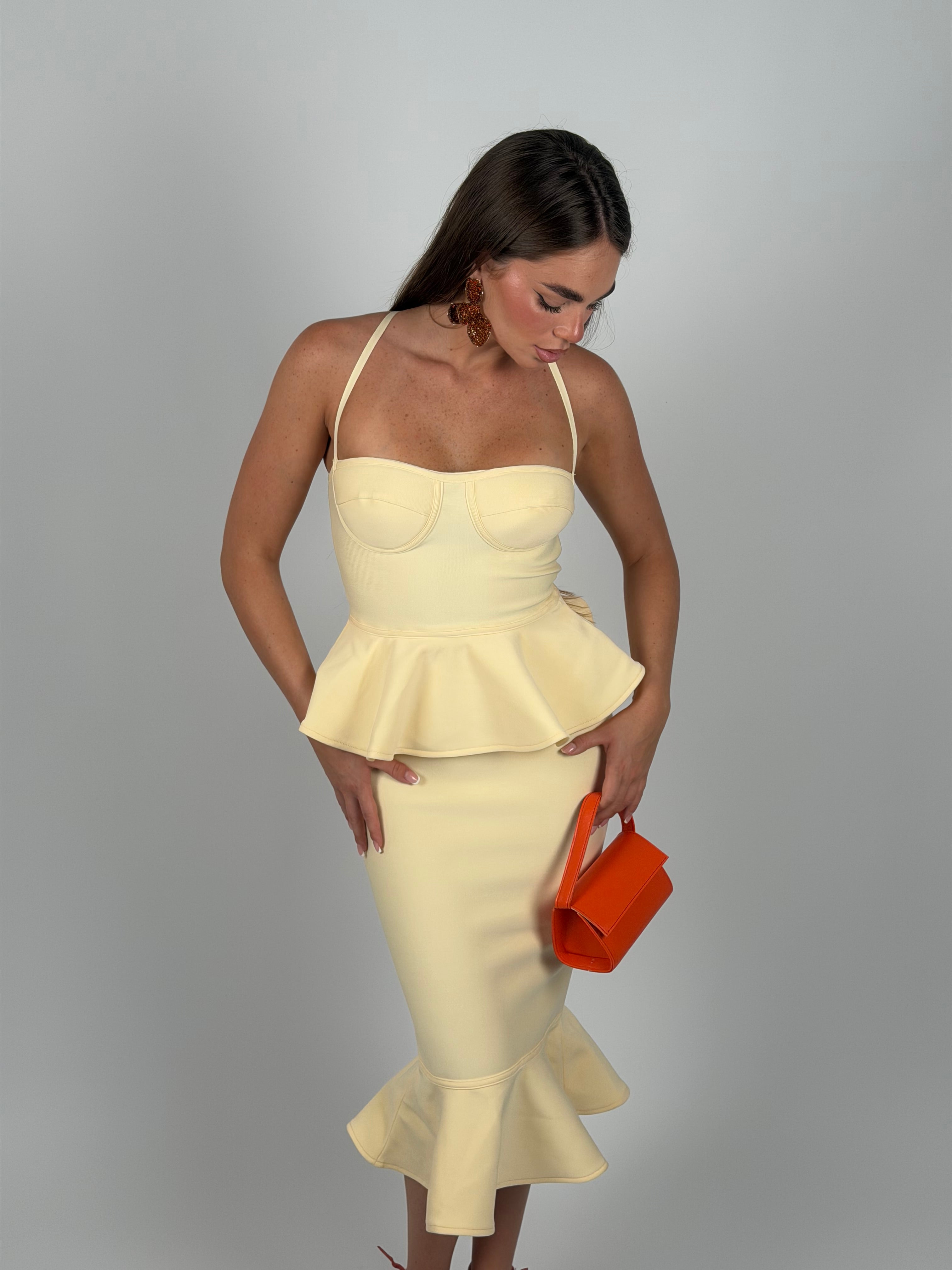 Midi bandage con balze giallo