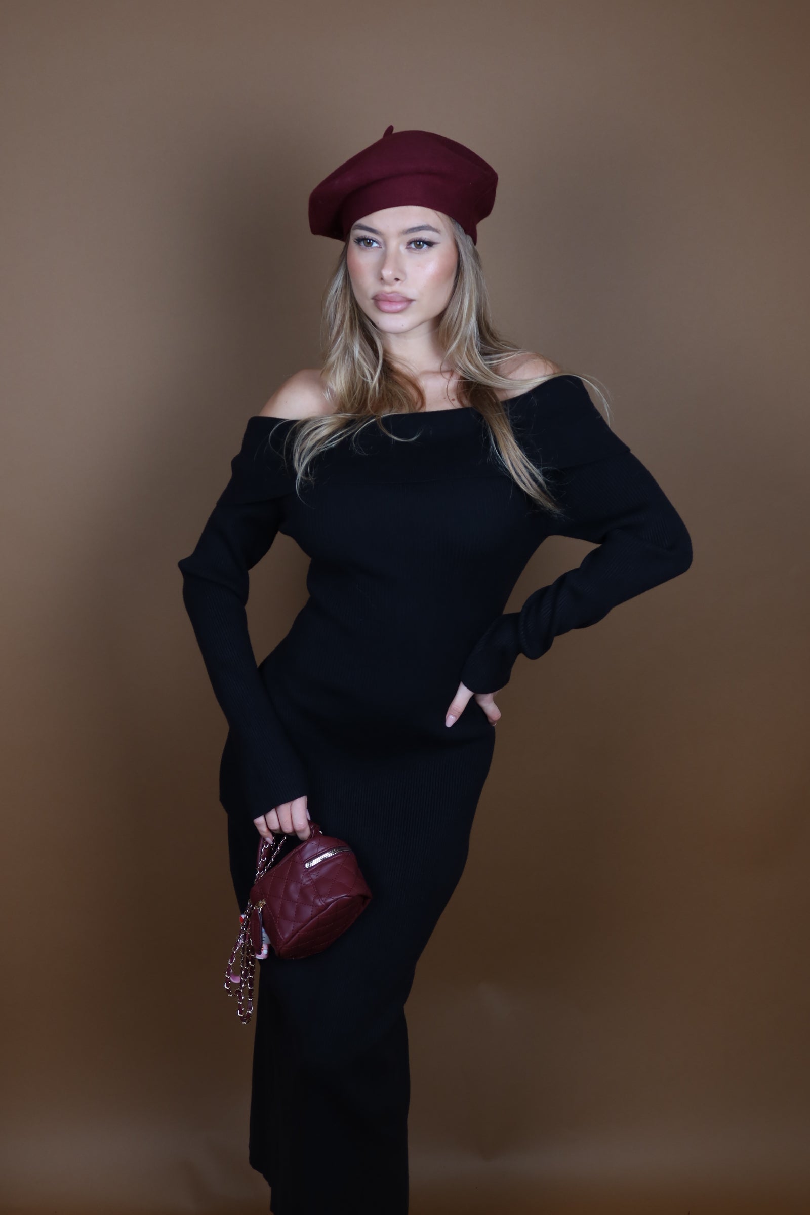 Abito midi scollo a barca in lana