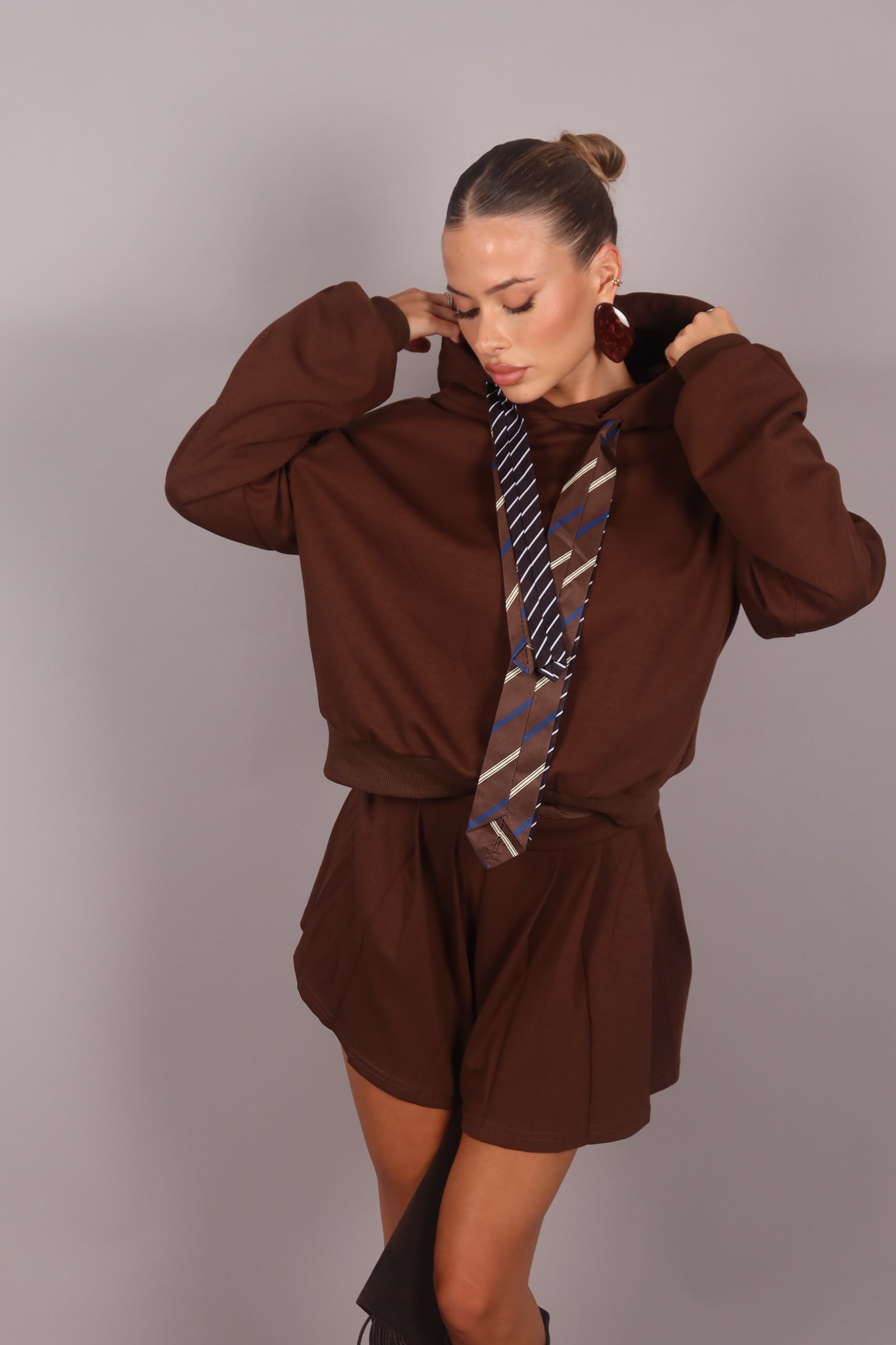 Felpa Necktie Brown