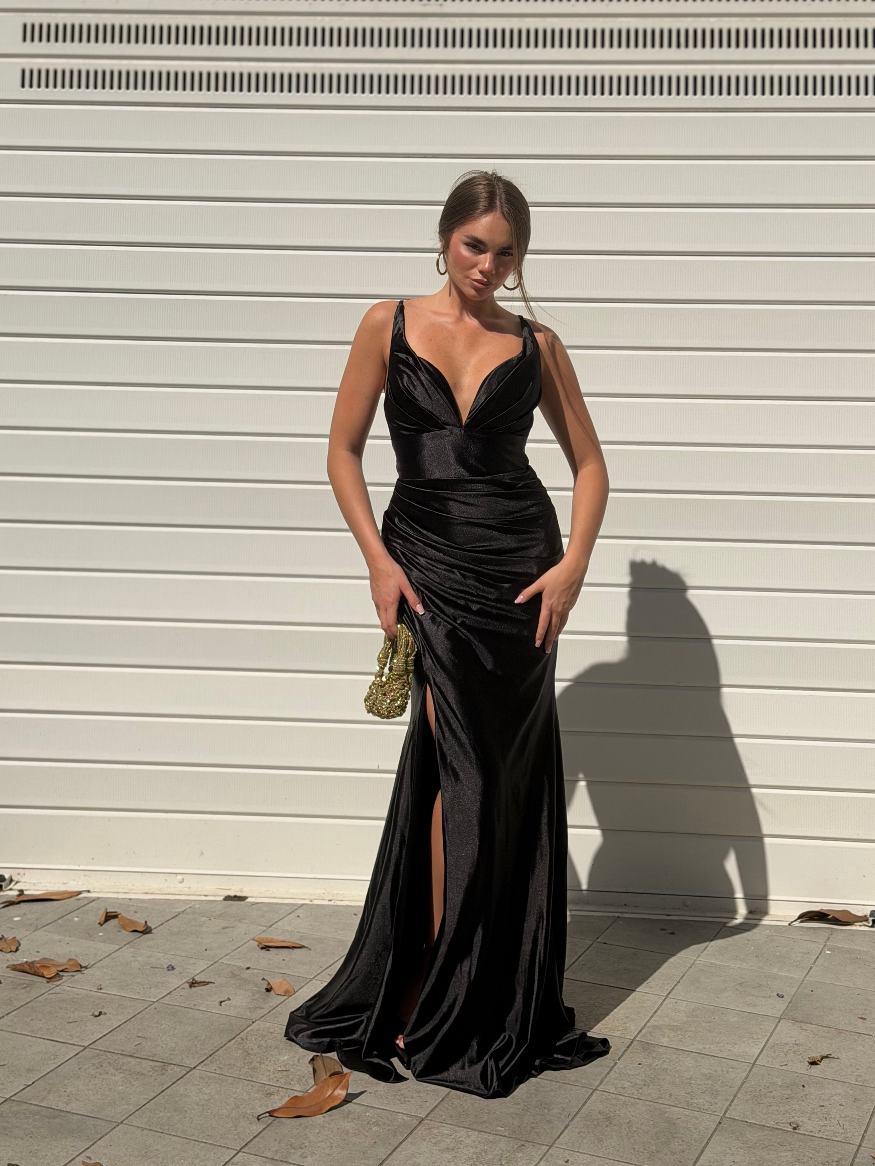 Dress elegant in raso nero