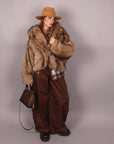 Pelliccia beige sfumata con cappuccio