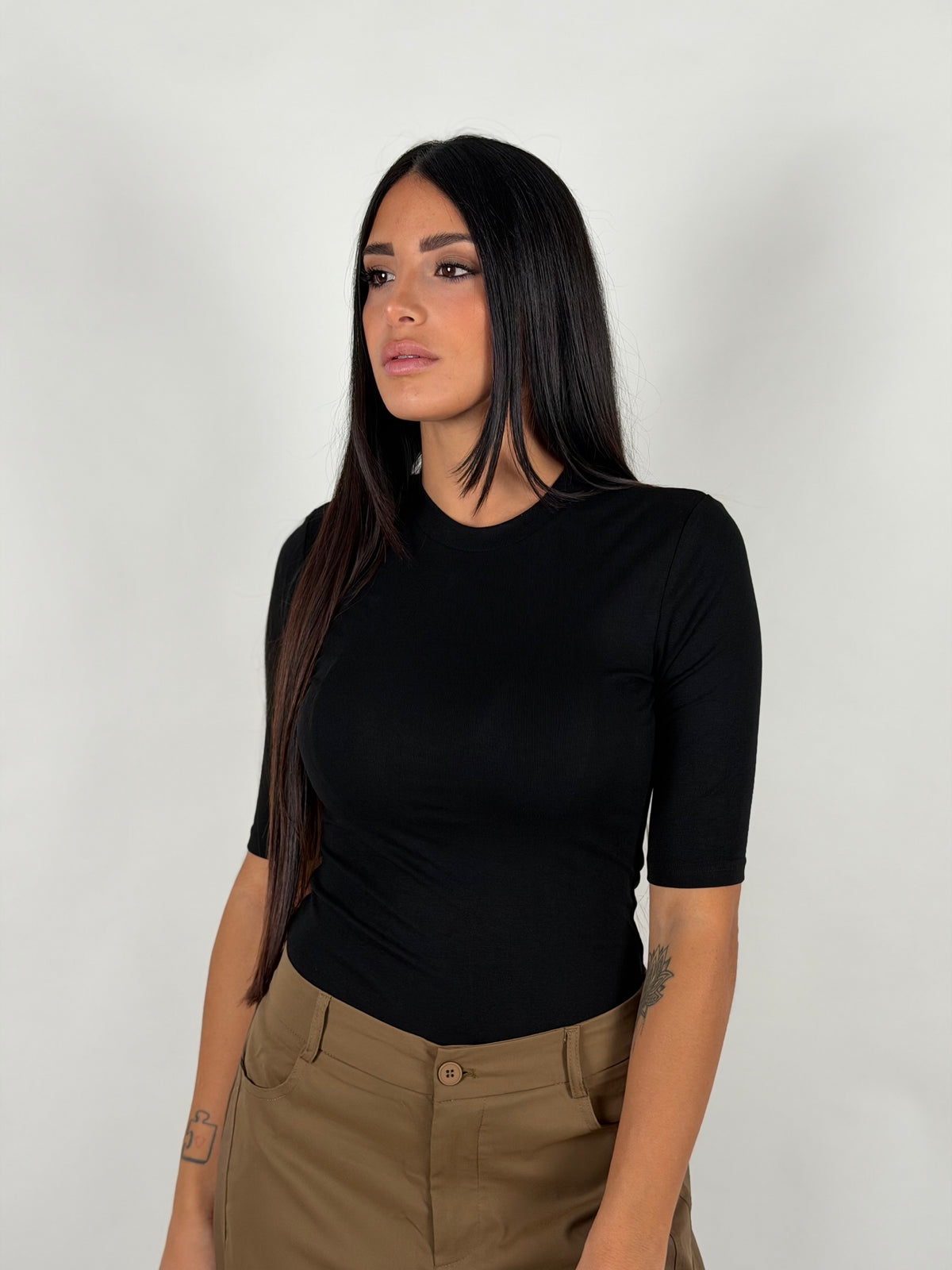 Maglia mezza manica nera