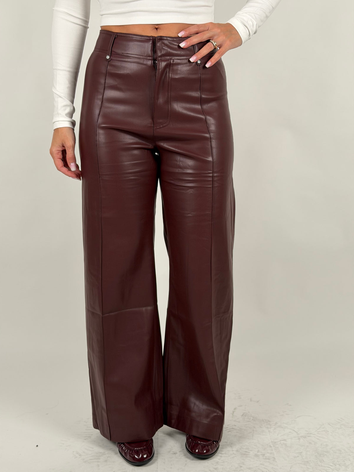 Pantalone in pelle bordeaux