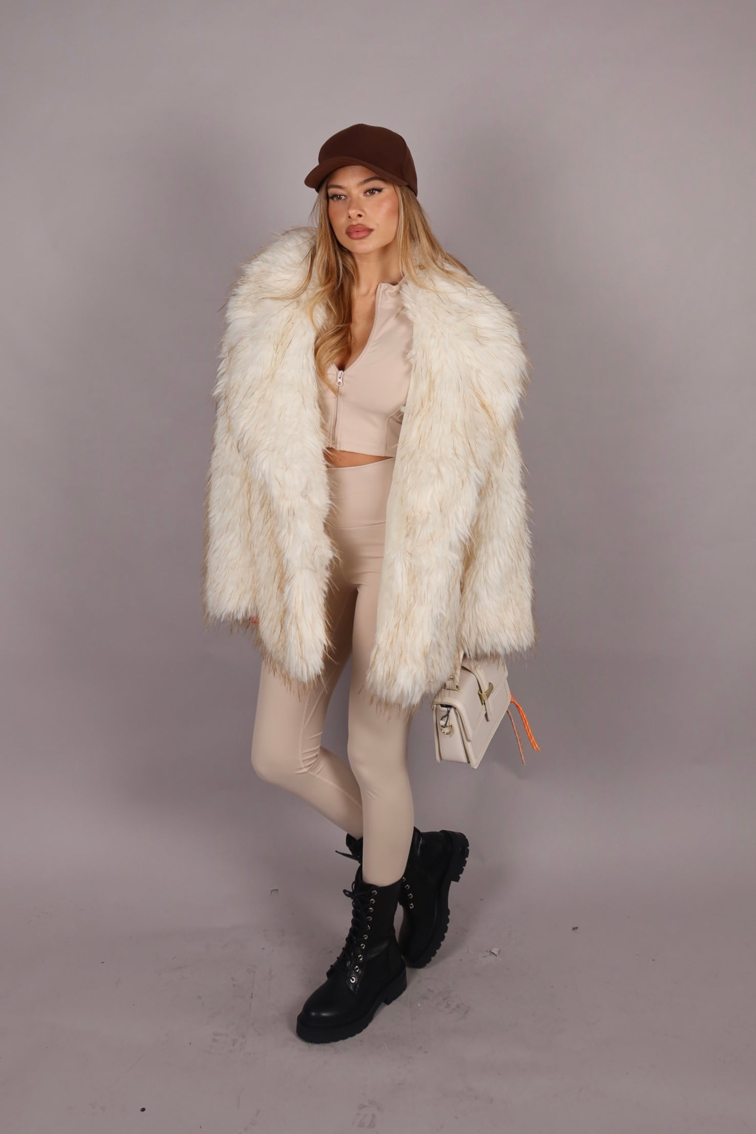 Pellicci Brenta White