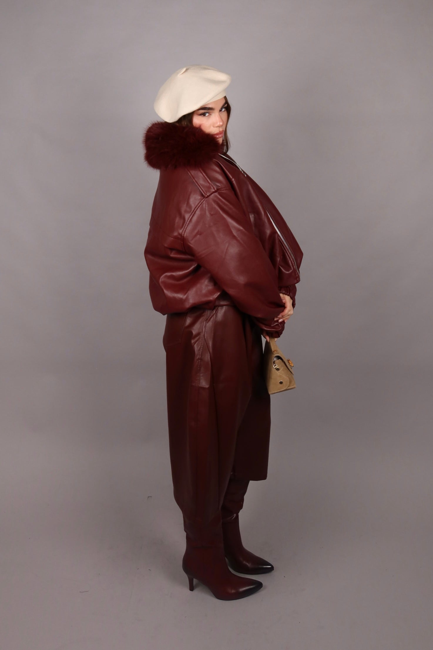 Bomber Crop in pelle bordeaux