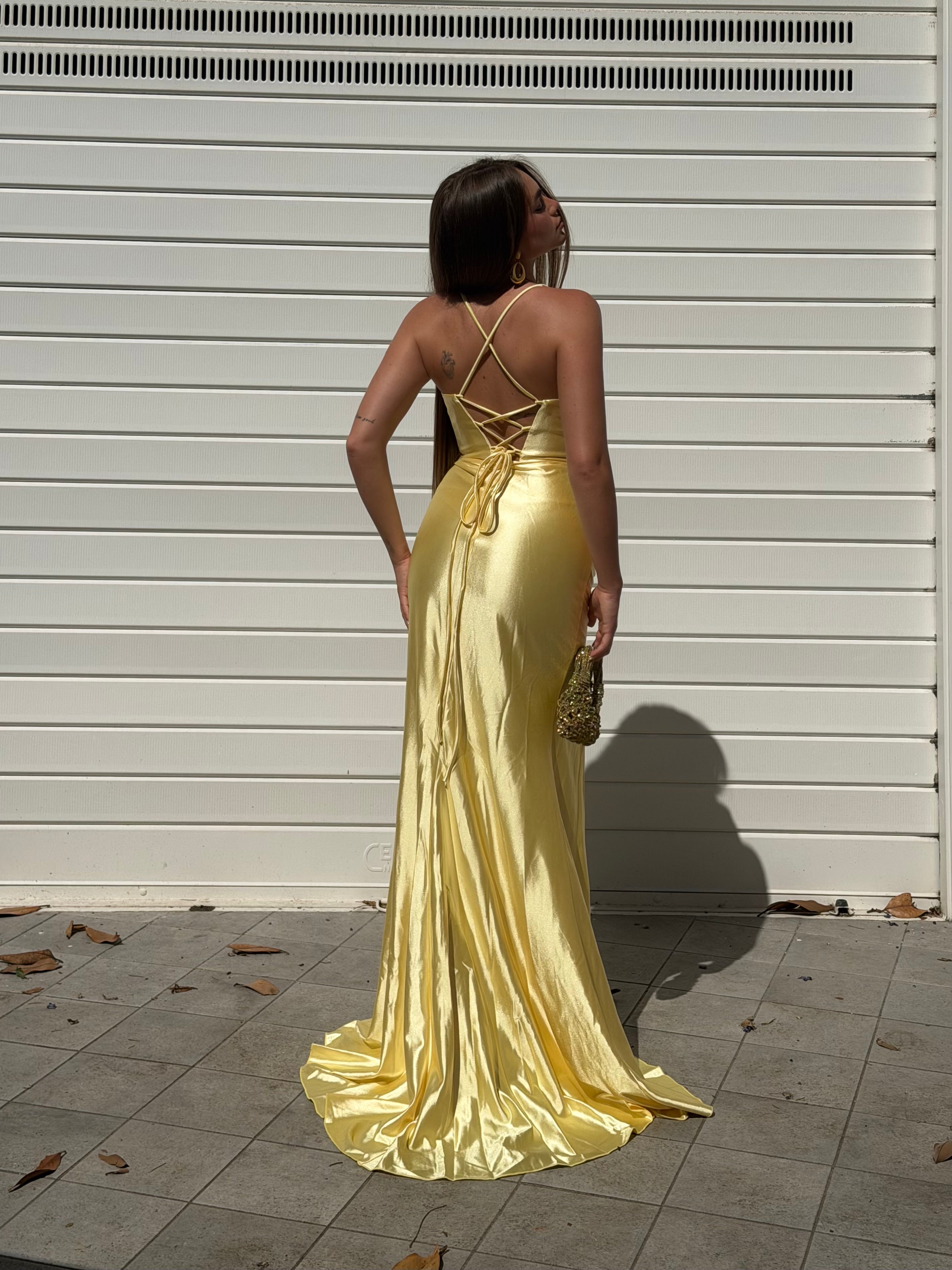 Dress elegant in raso giallo