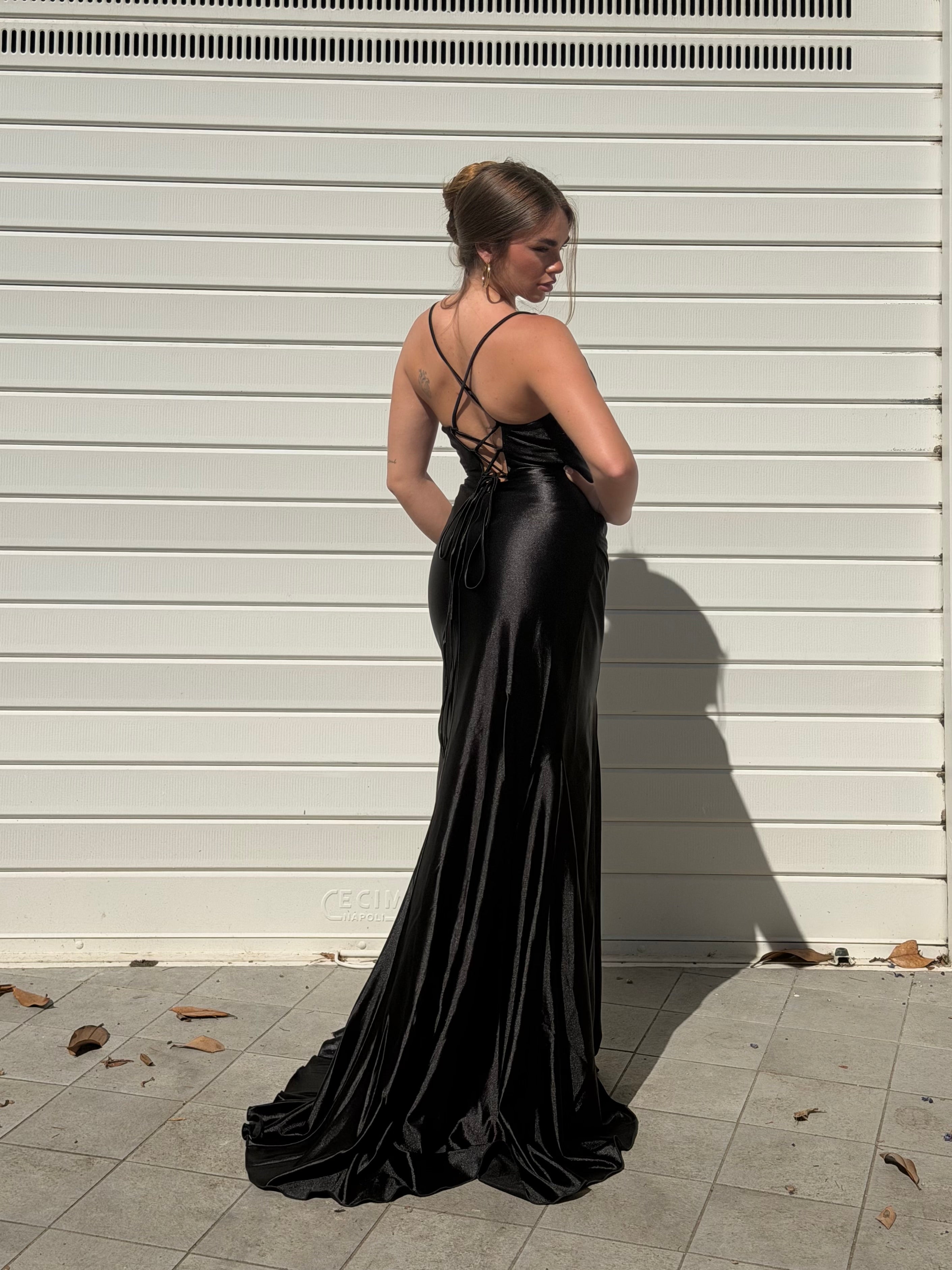 Dress elegant in raso nero