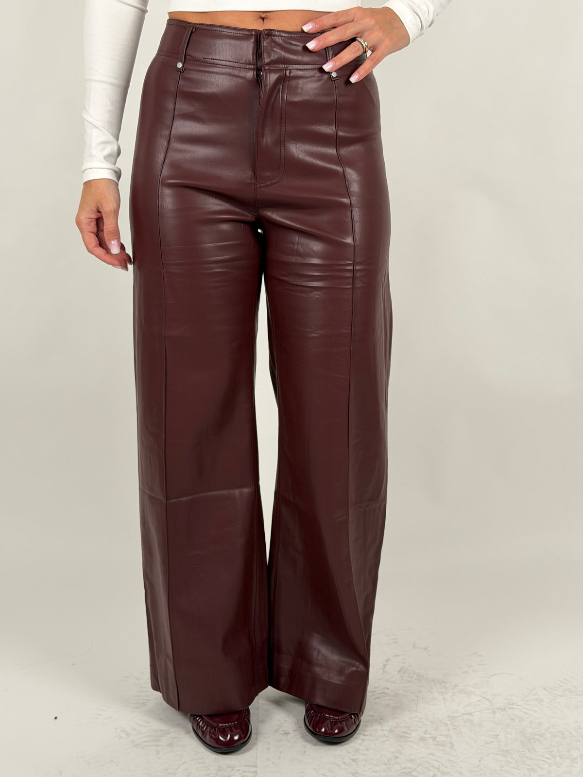 Pantalone in pelle bordeaux