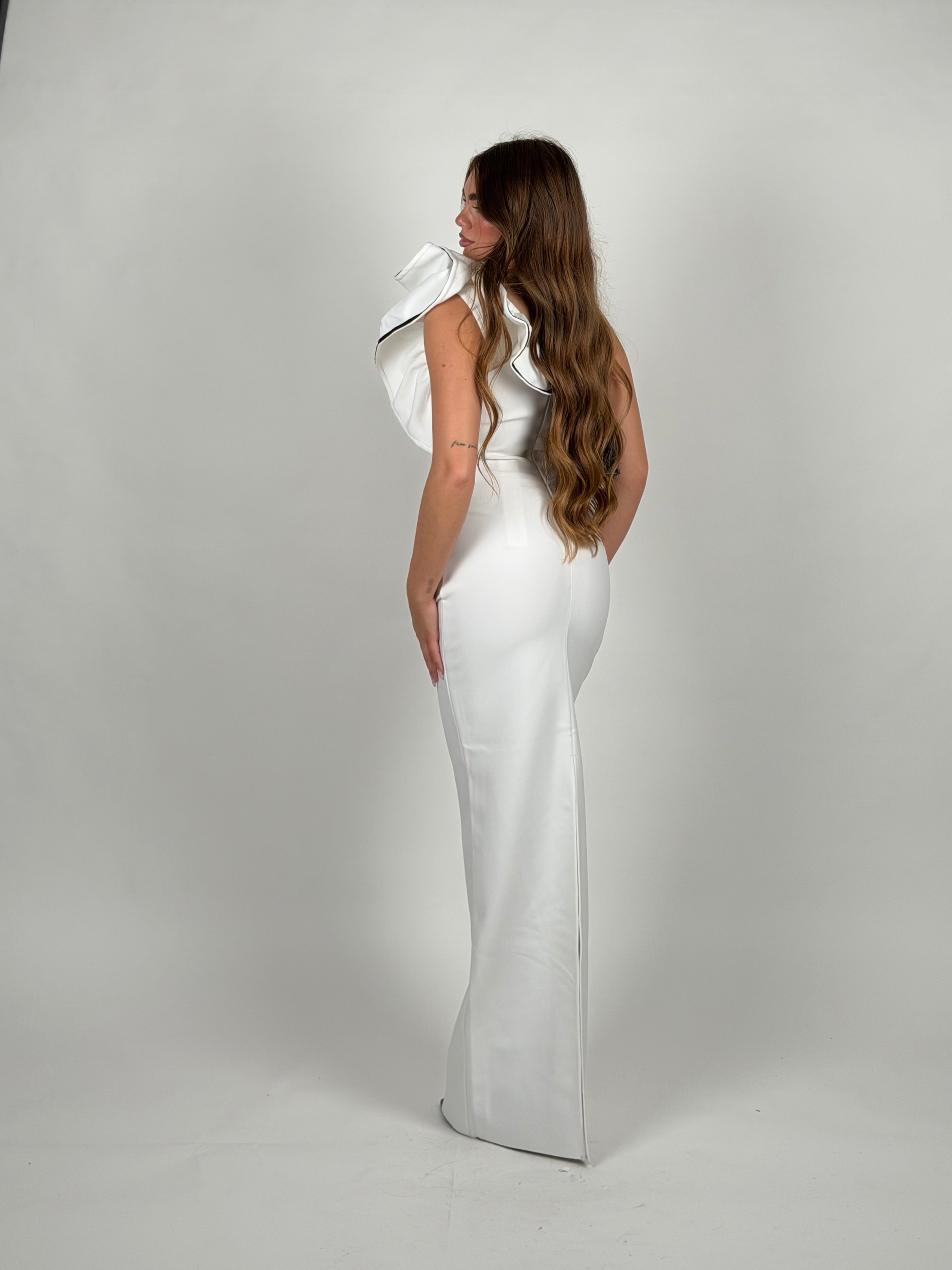 Dress bandage monospalla con rouches