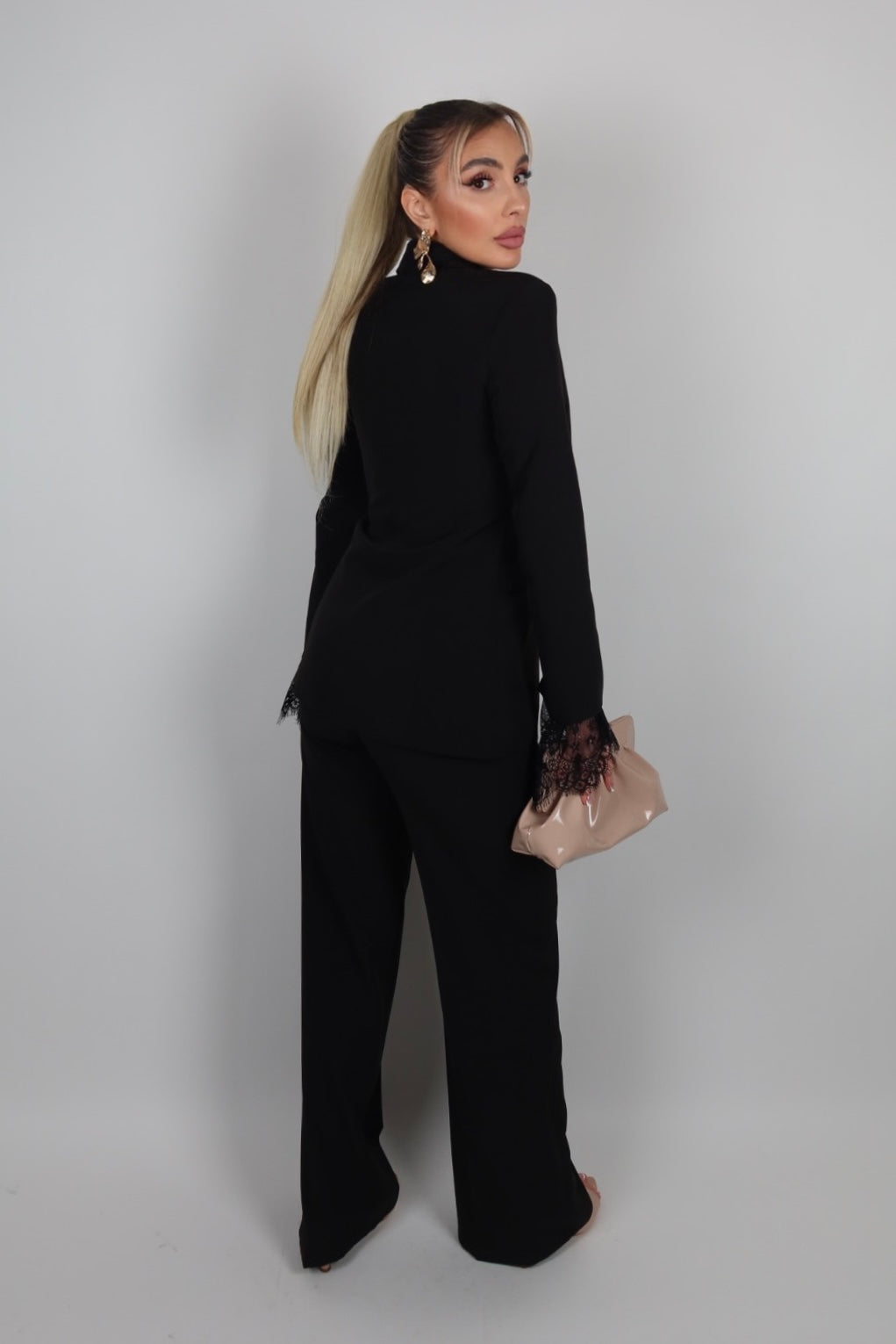 Blazer Serena con inserti in pizzo nero