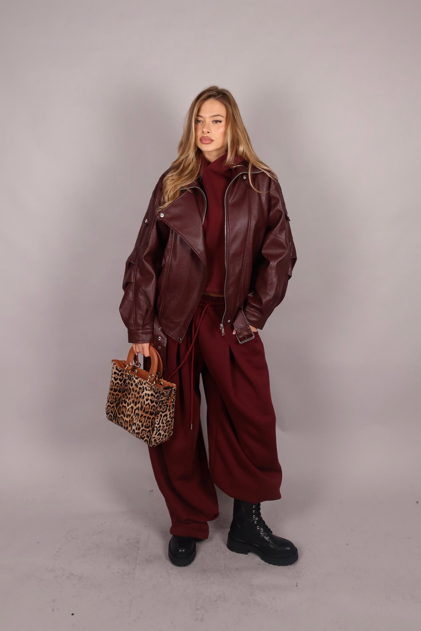 Chiodo over con cintura bordeaux