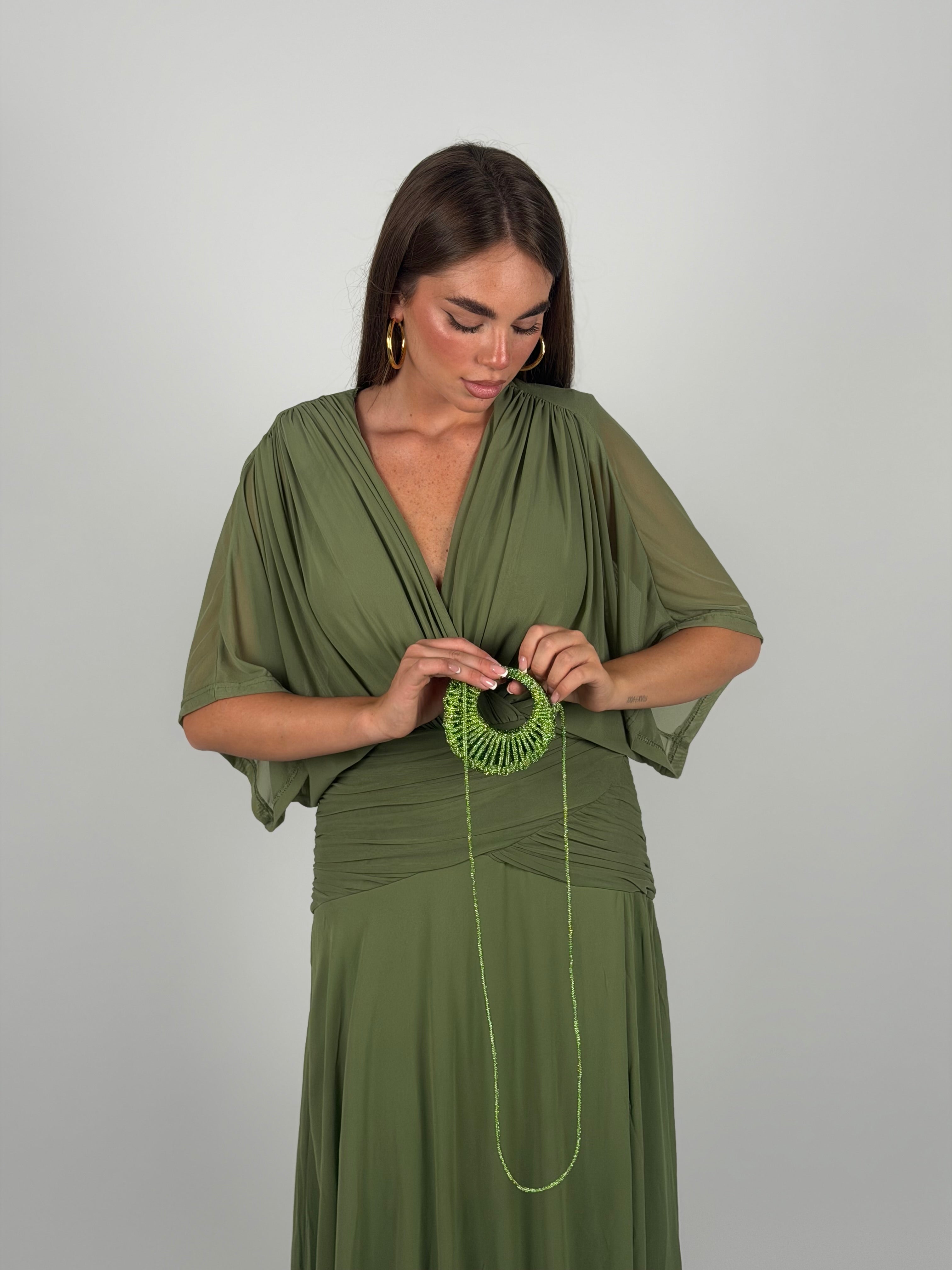 Dress in chiffon curvy verde