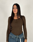 Maglia costine marrone