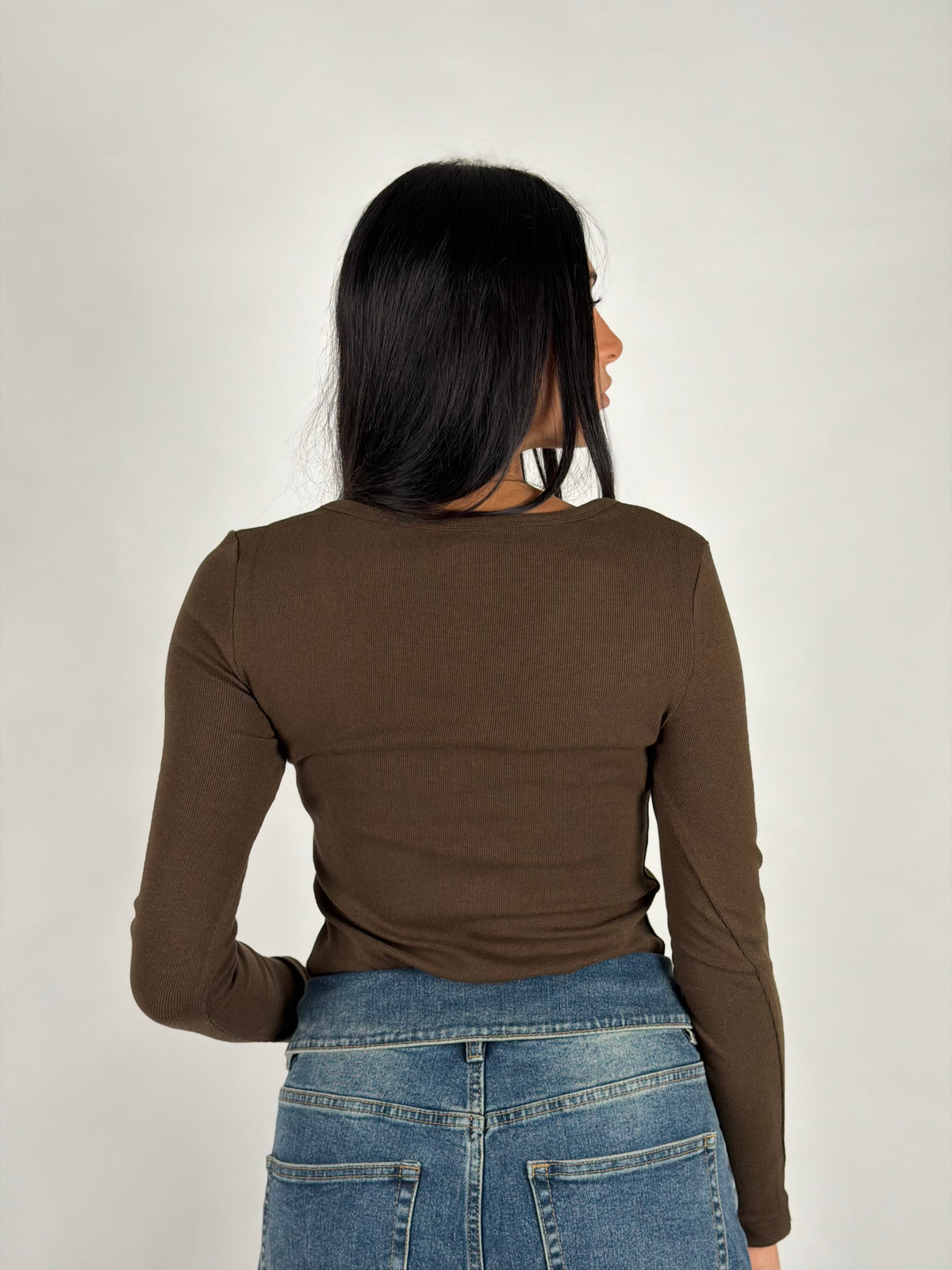 Maglia costine marrone
